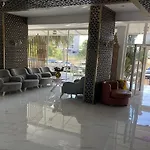 מלון Gold Butik 3*