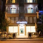 מלון Gold Butik