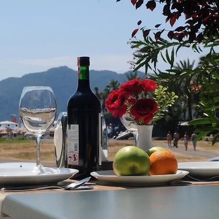 Gold Butik ホテル マルマリス