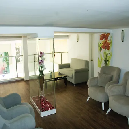 Gold Butik マルマリス