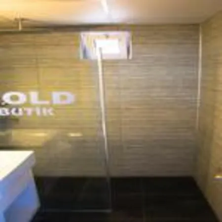 Hotell Gold Butik 3*